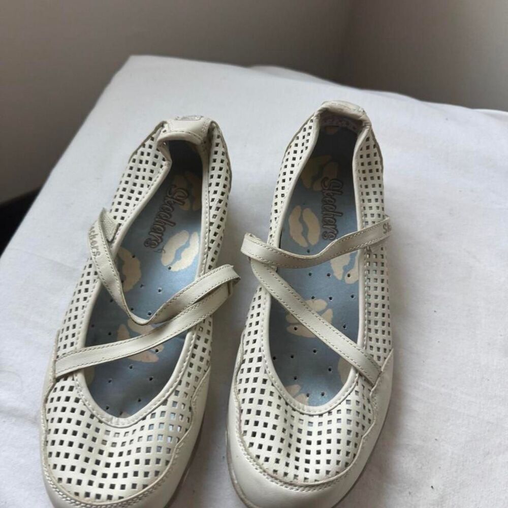 Skechers White Perforated Mary Jane Flats Size 8